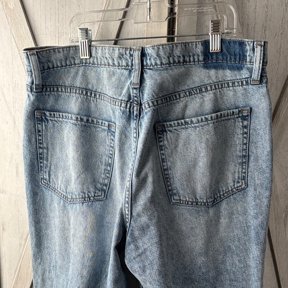 Aero Distressed Blue Jeans - Picture 4 of 9
